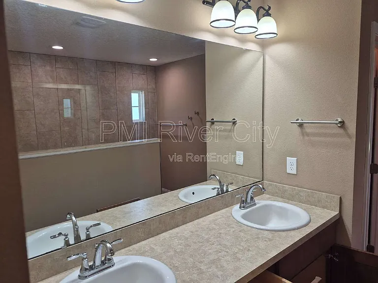 53671 Carrington Dr — Photo 20