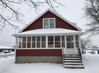 1503 S 35th St, Manitowoc, WI 54220