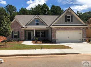 136 Kittie Ln, Bogart, GA 30622