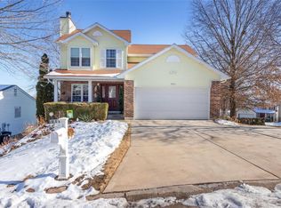 5866 Parkmont Dr, Imperial, MO 63052