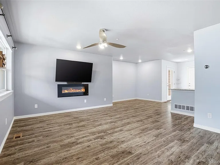 6104 Summit Peak Ct #102 — Photo 3