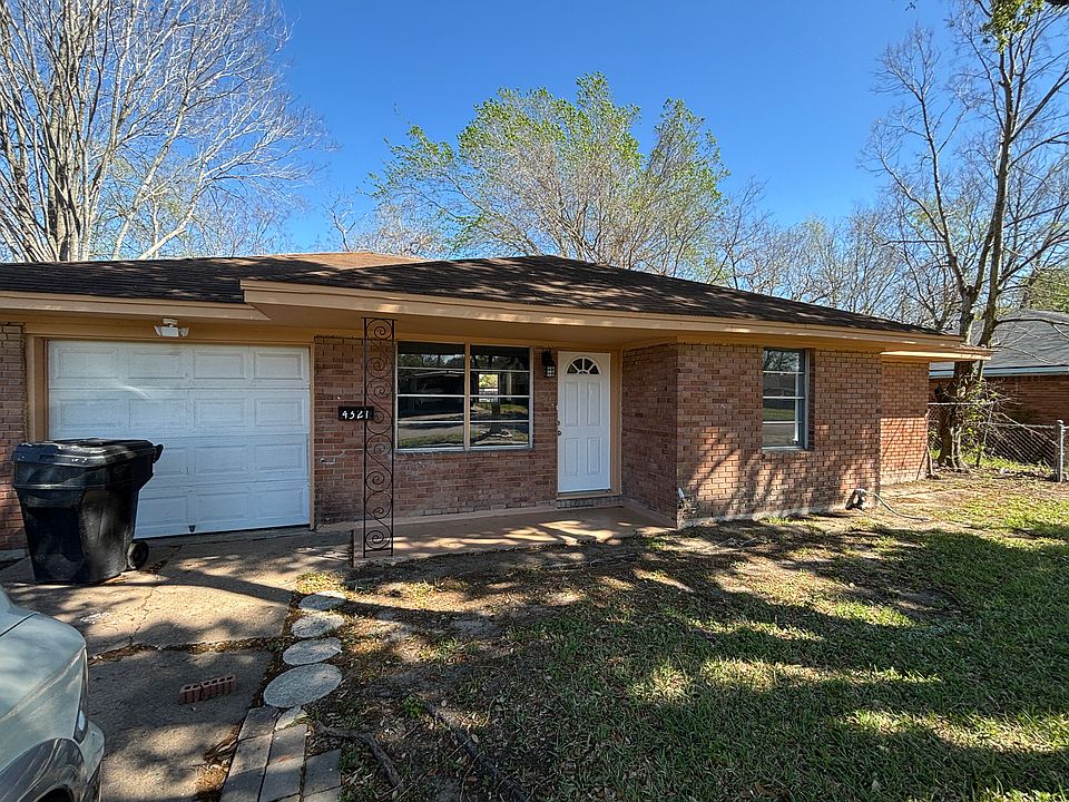 4327 Howcher - Front