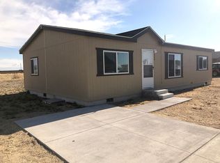 888 Hogan St, Wells, NV 89835