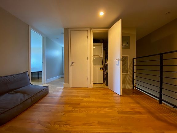 5th image of 322 Bond St #4F