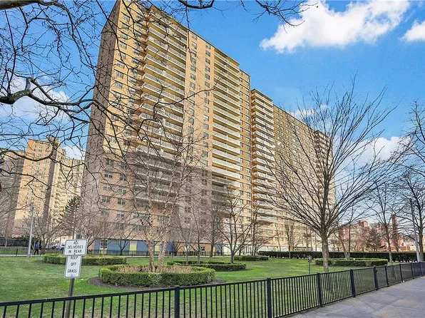 458 Neptune Ave APT 2O, Brooklyn, NY 11224