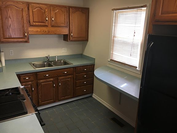 5th image of 2719 Eastcleft Dr