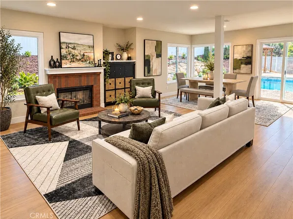 1420 San Ponte Rd, Corona, CA 92882