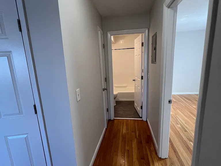 52 Mill St #4 — Photo 7