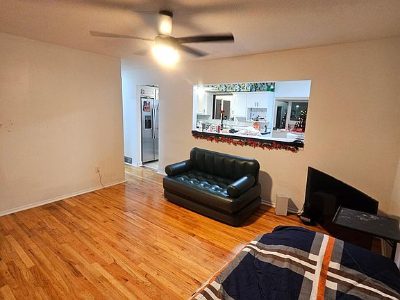 2nd image of 41357 Estate Dr