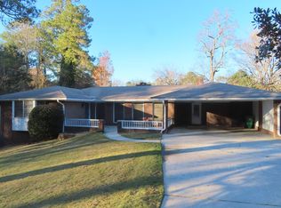 3384 Embry Cir, Chamblee, GA 30341