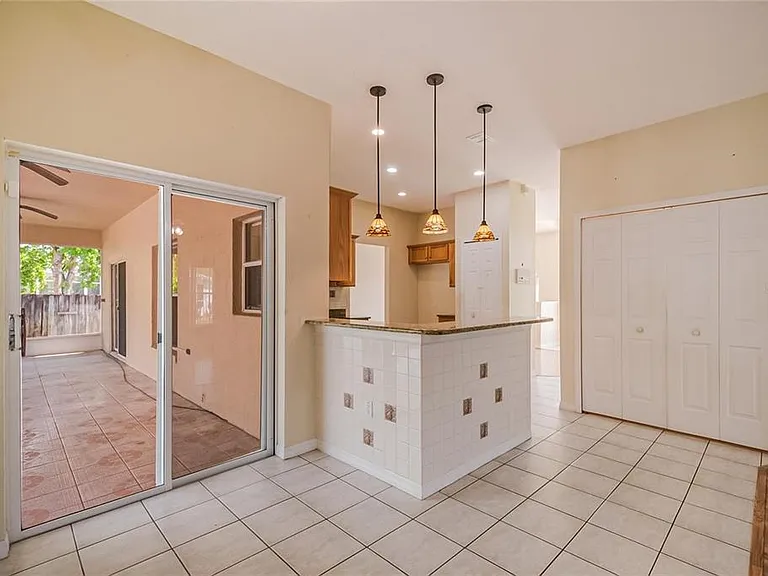 603 Pinehurst Ct — Photo 24