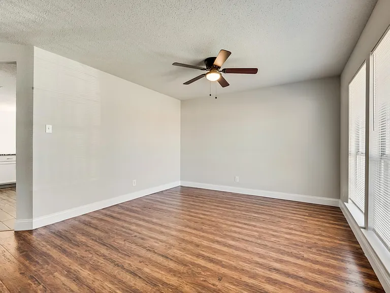 8028 Texridge Dr — Photo 13