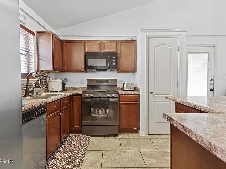 13028 Alfredo Apodaca Dr — Photo 13