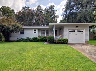 1204 Mockingbird Ln, Arlington, TX 76013