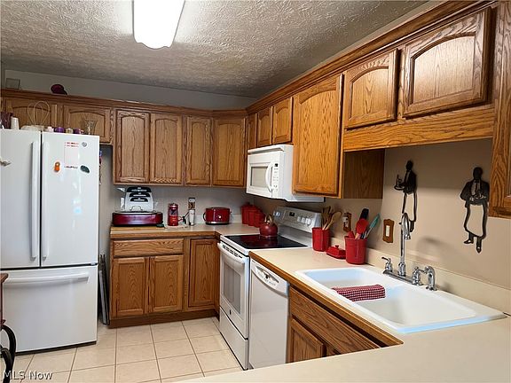 4th image of 4015 Marks Rd APT 6D
