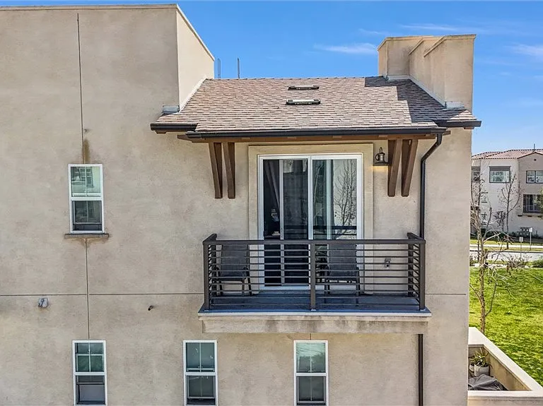 5200 Beachside Ln #112 — Photo 32