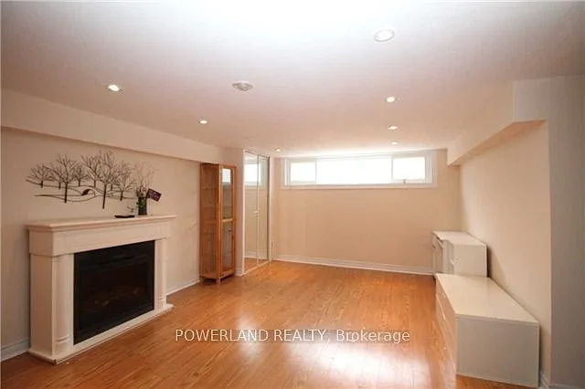 306 Osiris Dr — Photo 13