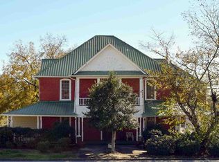 306 E Cedar Rock St, Pickens, SC 29671