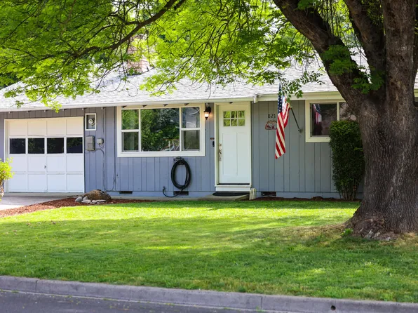 821 Crestbrook Rd, Medford, OR 97504