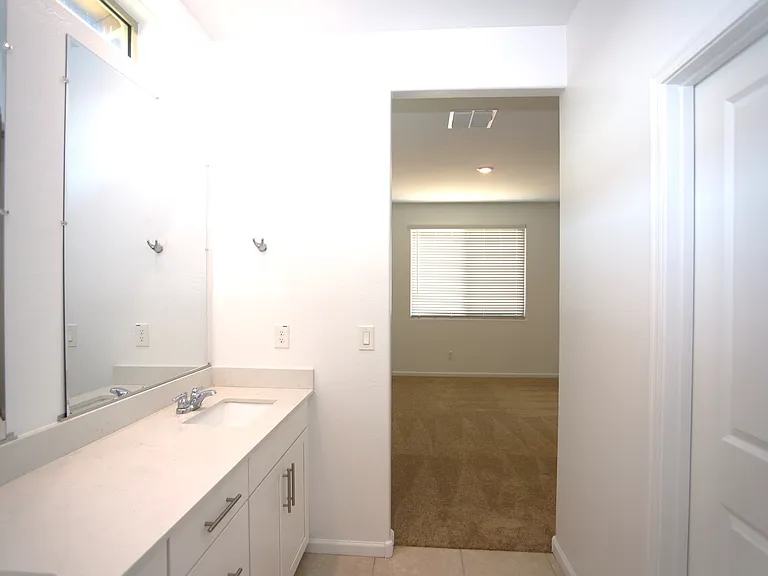 9210 W Willow Bend Ln — Photo 28