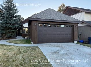 1027 NE Bennington Way, Bend, OR 97701