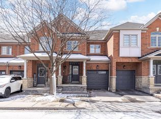 1015 Galesway Blvd E #38, Mississauga, ON L5V0A9