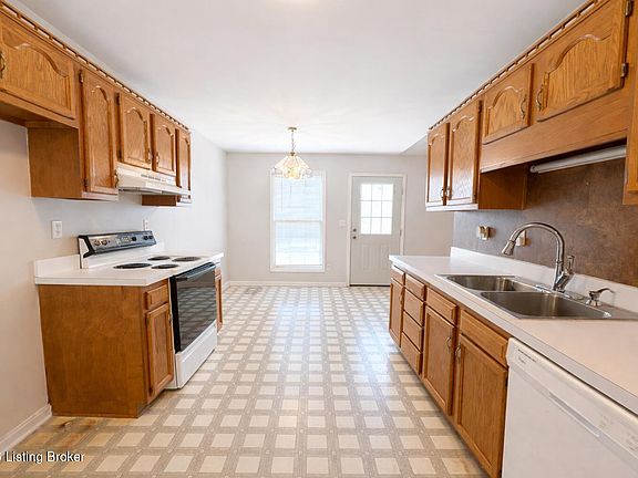 4th image of 333 Harding Dr