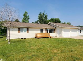 712 John K Hanson Dr, Forest City, IA 50436