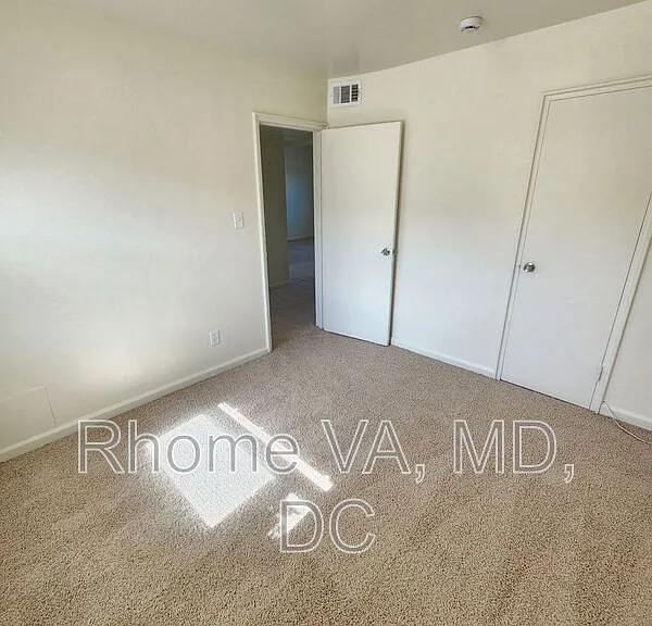 6192 Greenwood Dr #202 — Photo 16