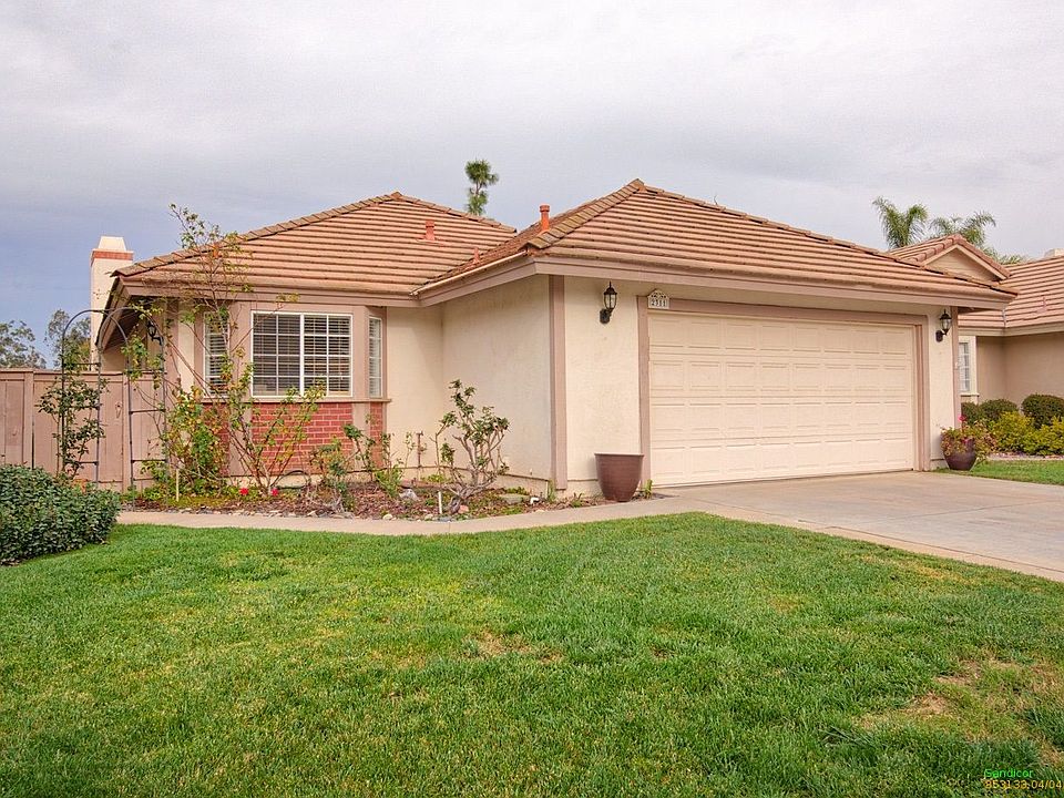 2nd image of 2311 Briarwood Pl