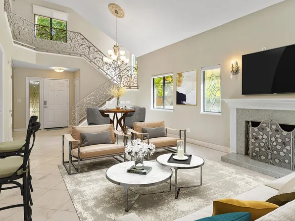 2018 University Park Dr, Sacramento, CA 95825