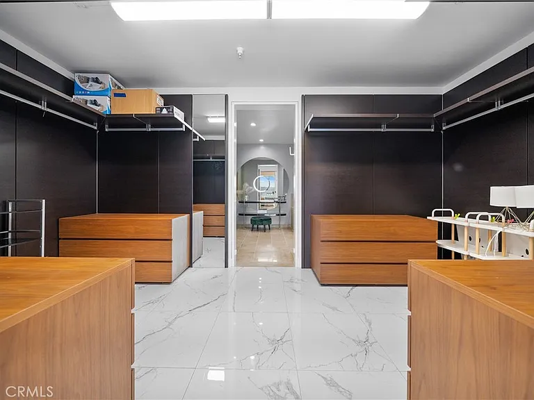 6250 Hollywood Blvd #12F — Photo 12