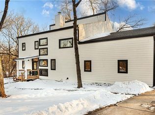 15301 Metro Ave, Bonner Springs, KS 66012