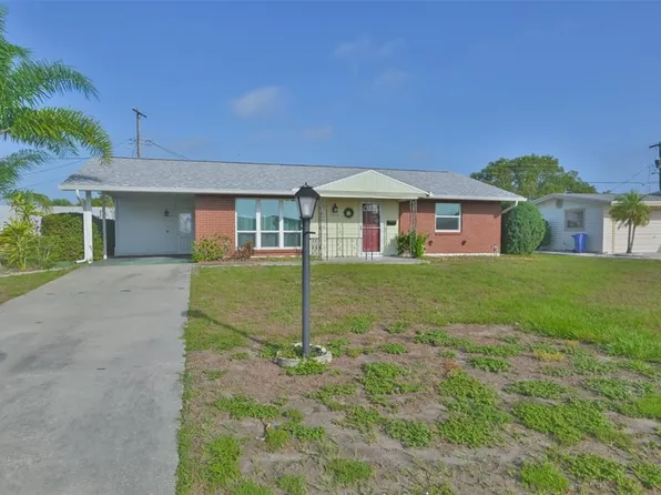 1216 Valley Forge Blvd, Sun City Center, FL 33573