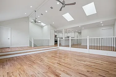 927 Pavonia Avenue, #2