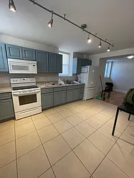 Rented by Bouklis Group