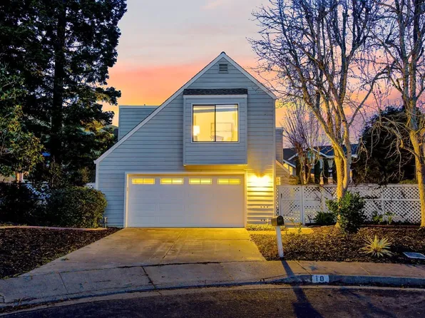10 Silver Lace Court, San Rafael, CA 94903