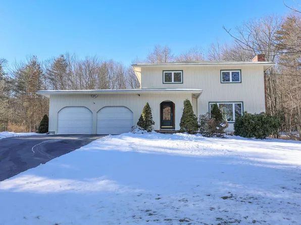 11 Quincy Drive, Bedford, NH 03110