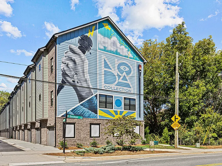 The Collection at North Davidson Townhomes for Rent in NoDa — Photo 33