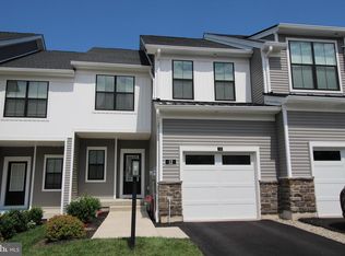 12 Umbrell Dr, Eagleville, PA 19403