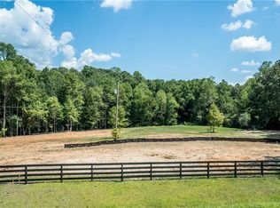 450 Ranchwood Trl, Woodstock, GA 30188