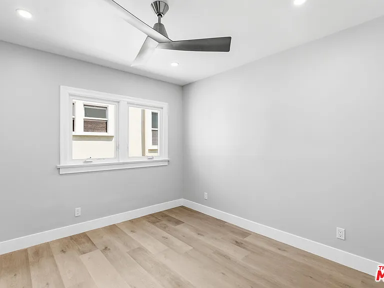 224 N New Hampshire Ave — Photo 15