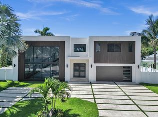 2728 NE 31st St, Pompano Beach, FL 33064