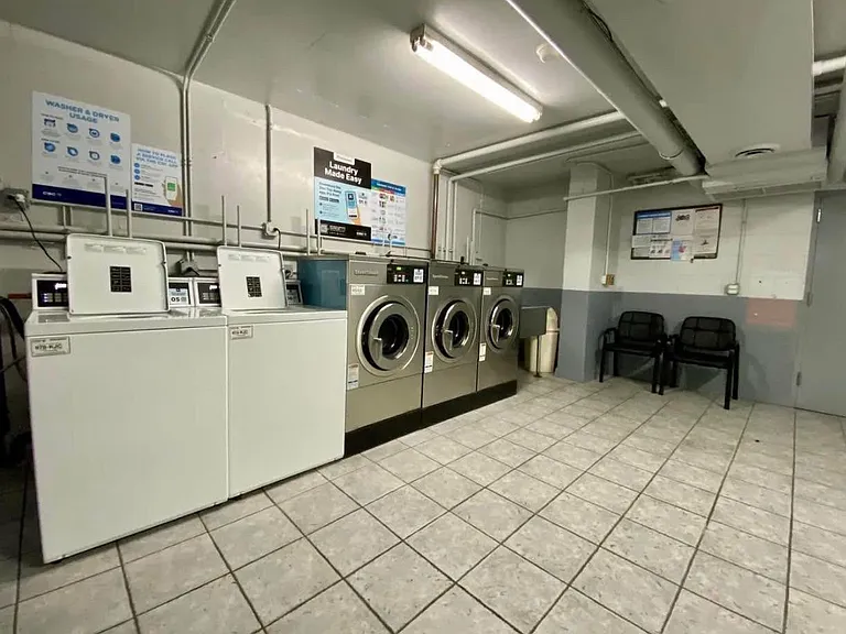 6150 N Kenmore Ave #15 — Photo 18