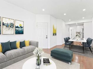 1613 Hancock St #2L, Ridgewood, NY 11385