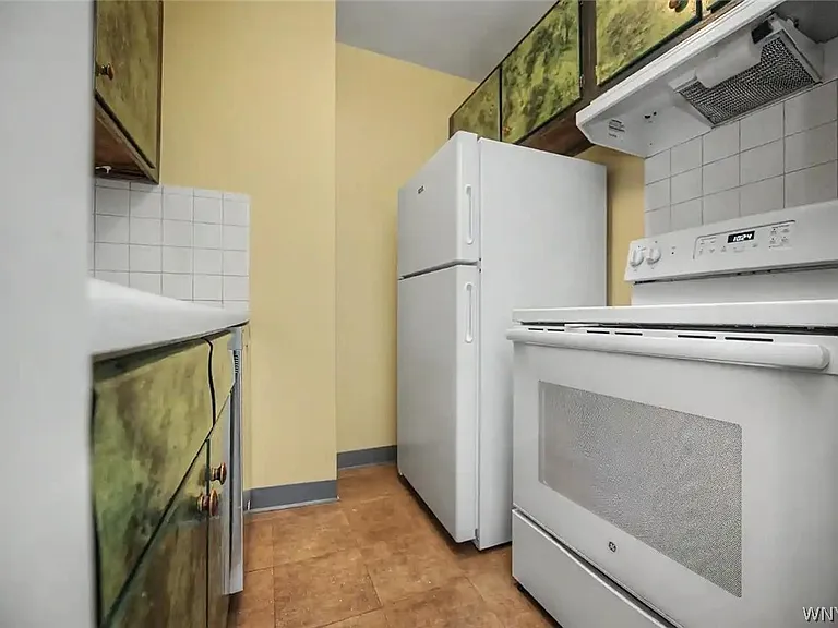 493 Delaware Ave #3 — Photo 18