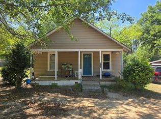 607 N Lee St, Fitzgerald, GA 31750
