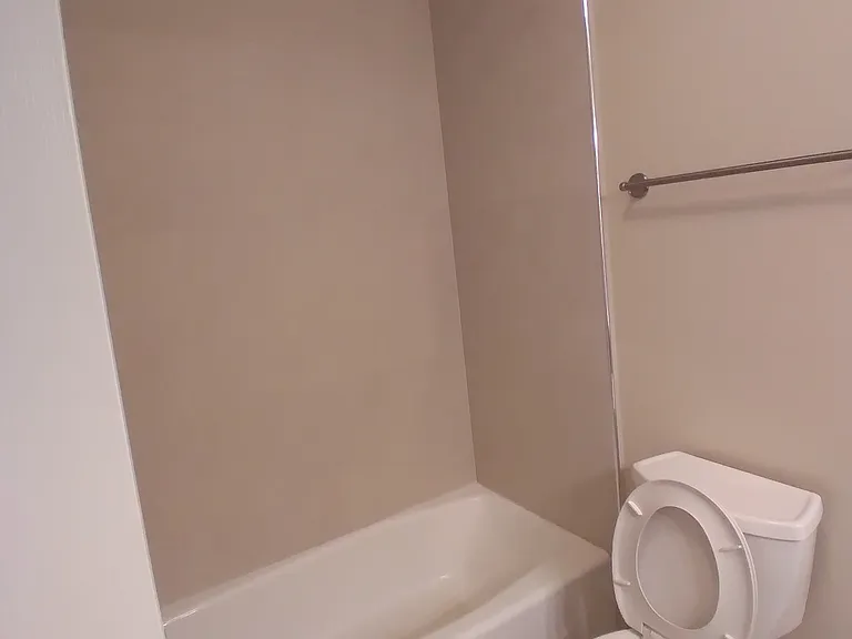 hall way bathroom tub enclosure