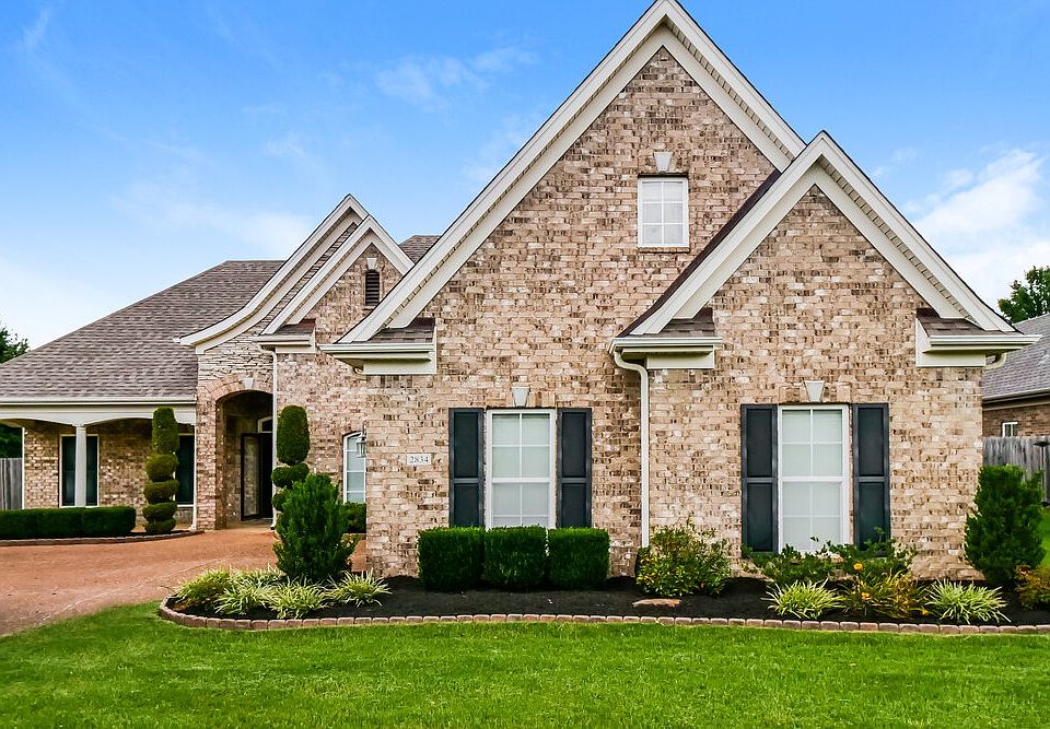 1st image of 2834 Malabar Pl