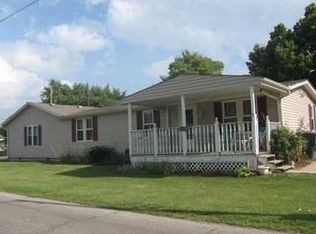 3179 Lewis Rd, Columbus, OH 43207